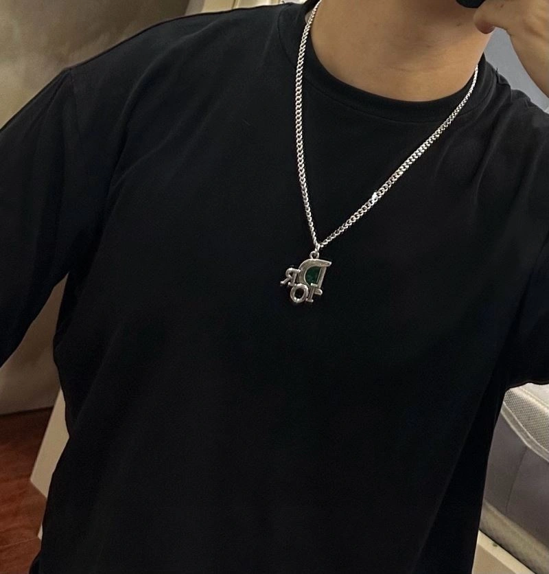 Soft Christian Dior Necklaces 235235