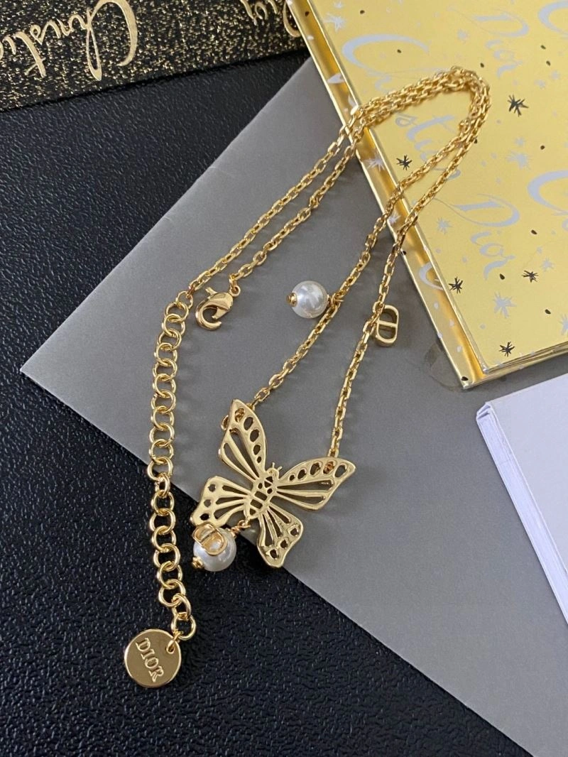 Minimalist Christian Dior Necklaces 235224