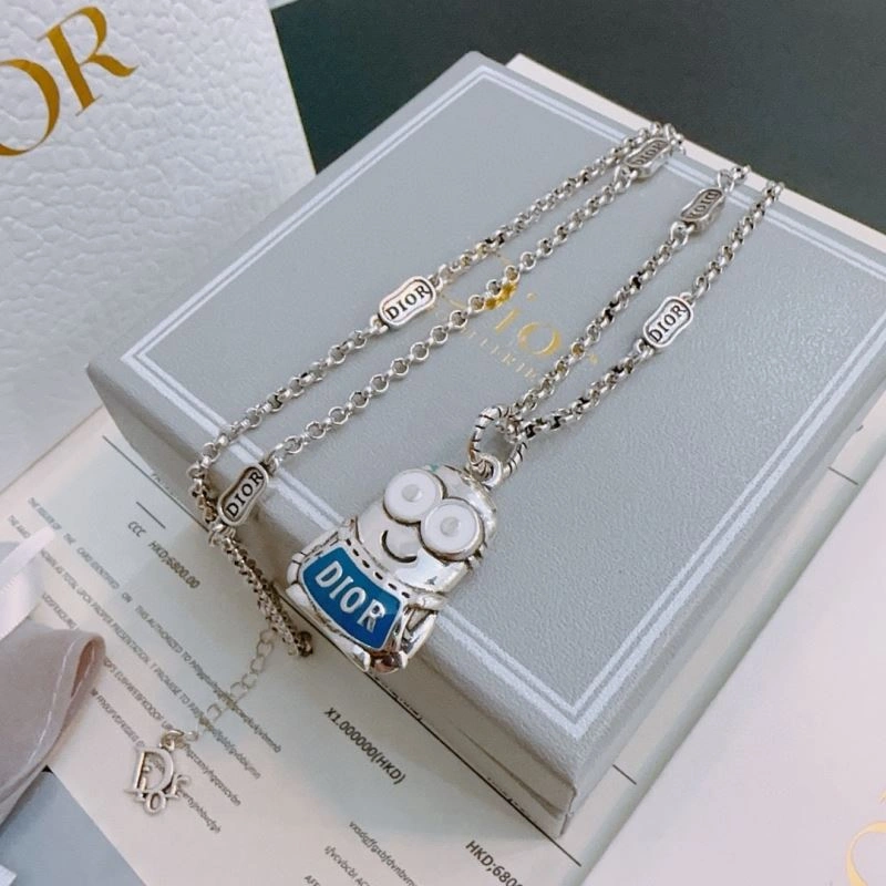 Refined Christian Dior Necklaces 235233