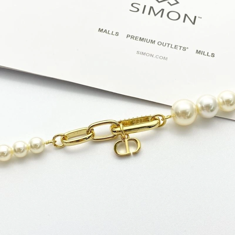 Trendsetting Christian Dior Necklaces 235215