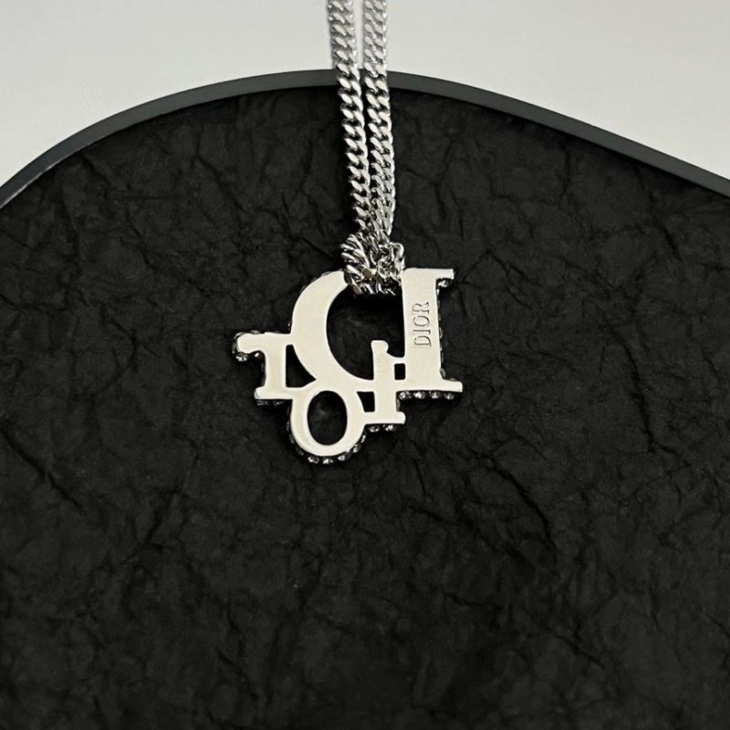 Christian Dior Necklaces UrbanChic 235223