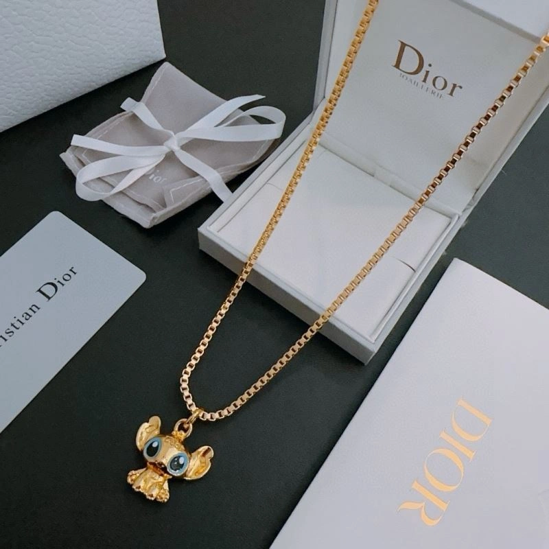 Packable Christian Dior Necklaces 235230