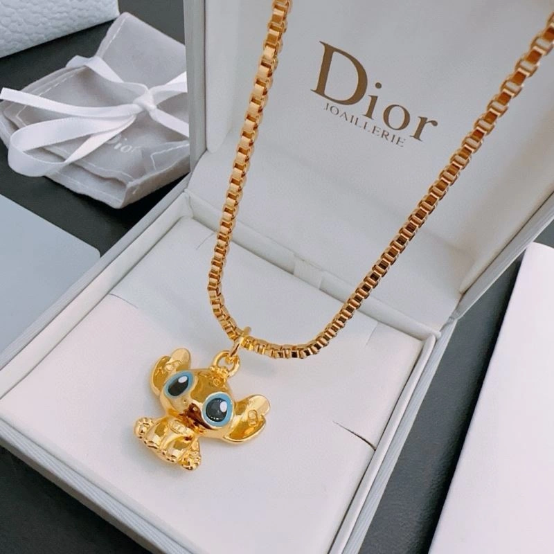 Packable Christian Dior Necklaces 235230