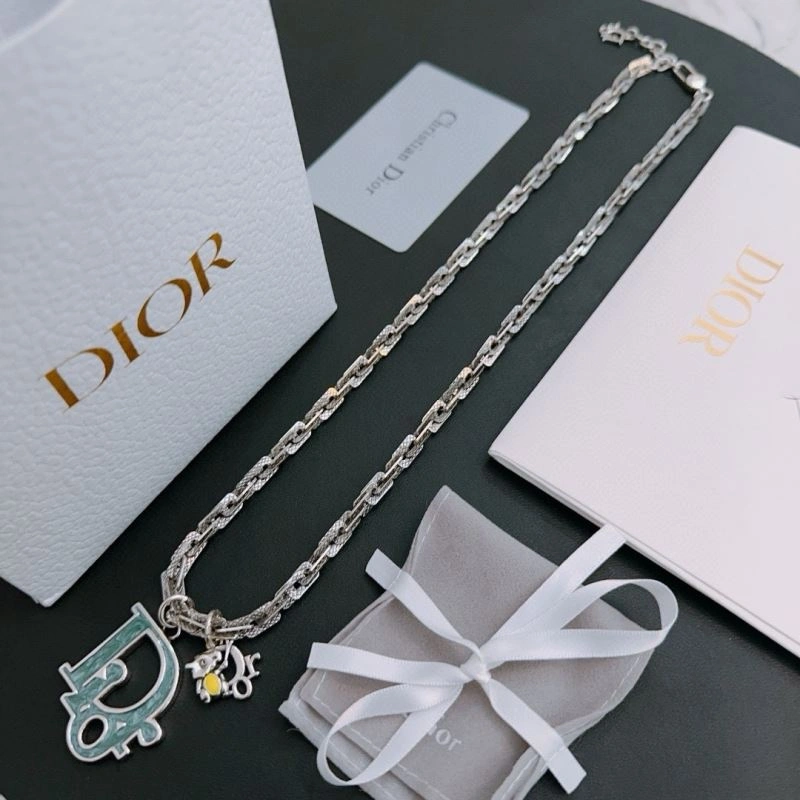 Practical Christian Dior Necklaces 235280