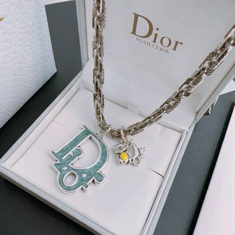 Practical Christian Dior Necklaces 235280