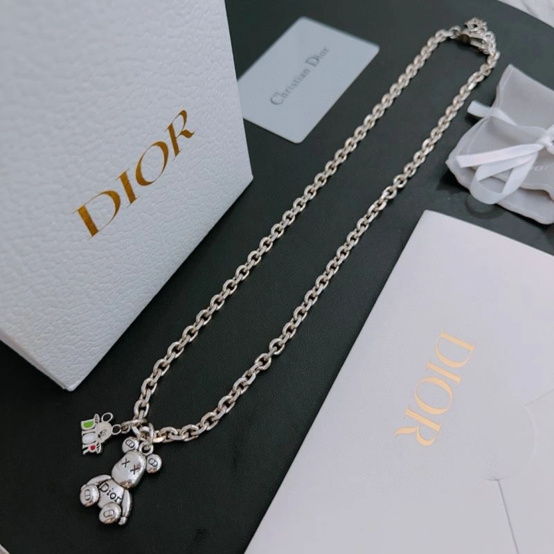 Christian Dior Necklaces Durable 235210