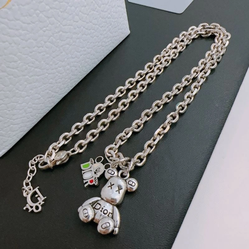 Christian Dior Necklaces Durable 235210