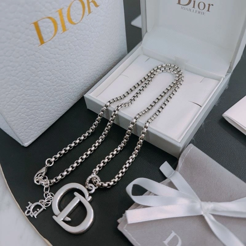 Christian Dior Necklaces Bold 235211
