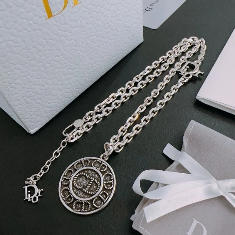 Christian Dior Necklaces Practical 235212