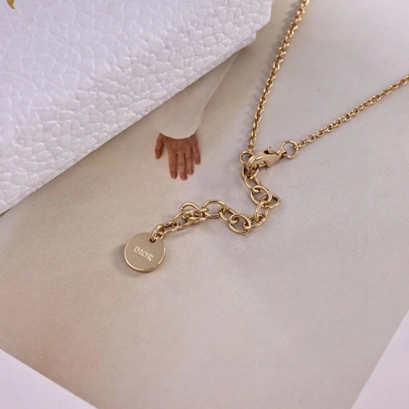 Christian Dior Necklaces SmoothTexture 235226