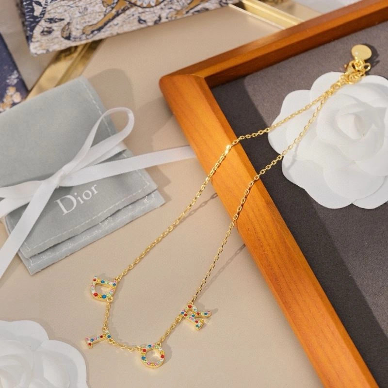 Breathable Christian Dior Necklaces 235203