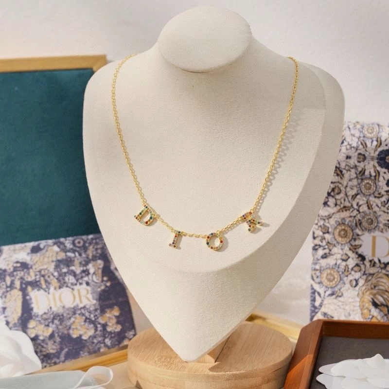 Breathable Christian Dior Necklaces 235203