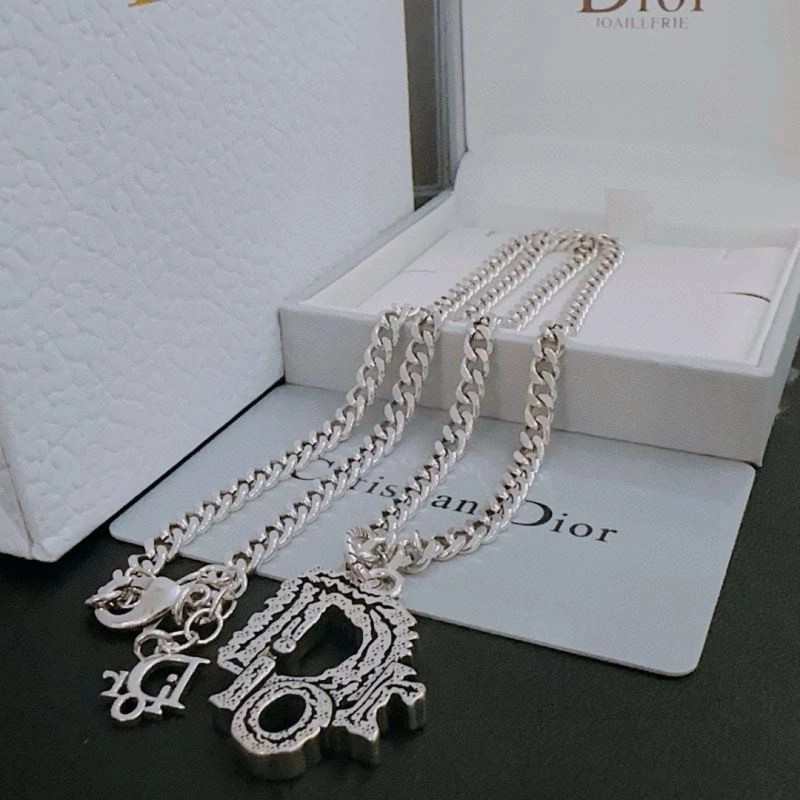 Christian Dior Necklaces TechFriendly 235189