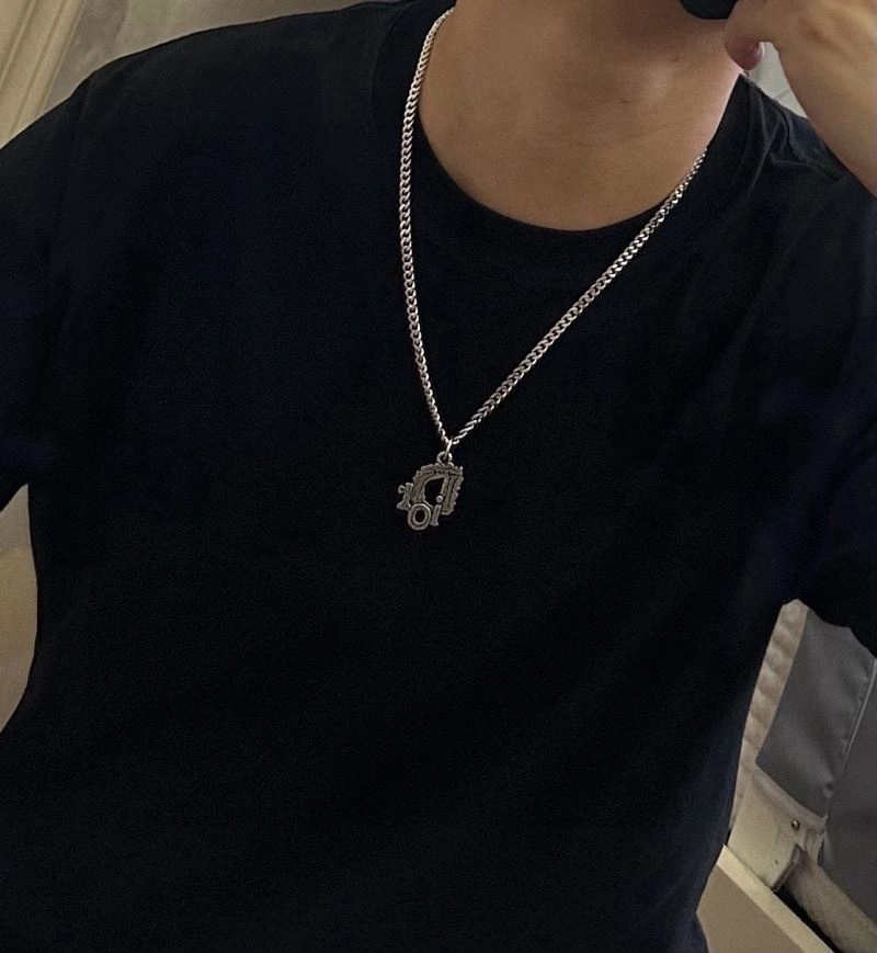 Christian Dior Necklaces TechFriendly 235189