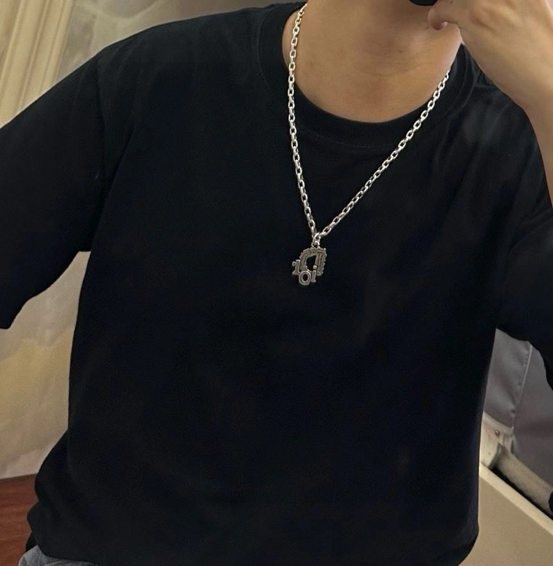 Breathable Christian Dior Necklaces 235191