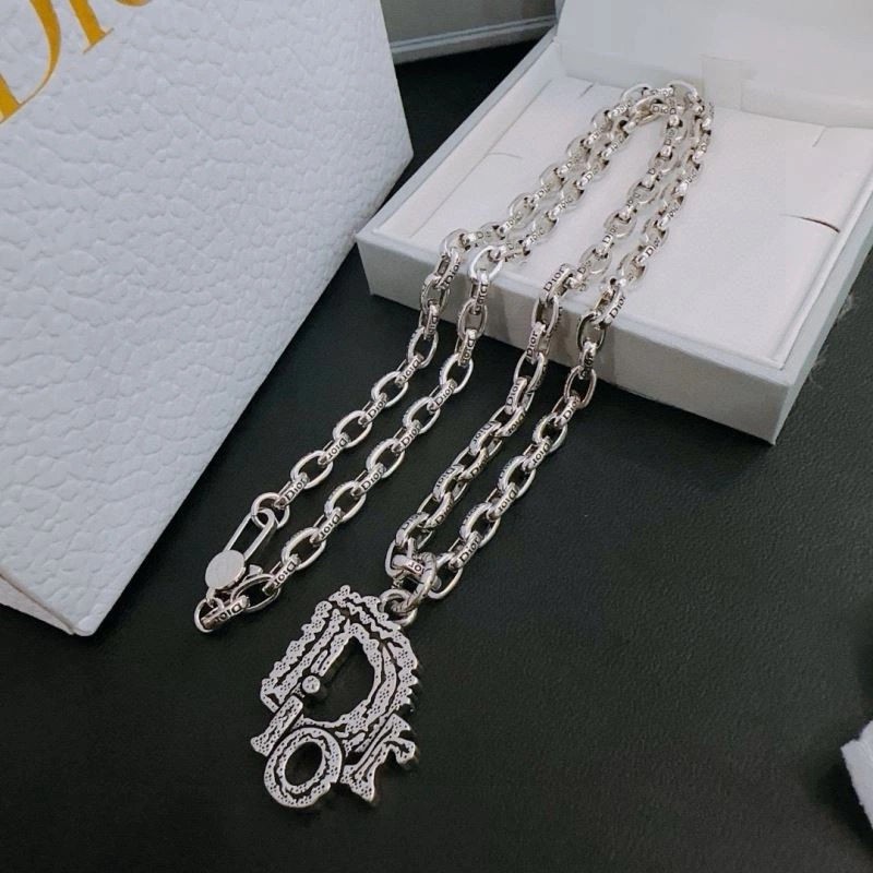Breathable Christian Dior Necklaces 235191