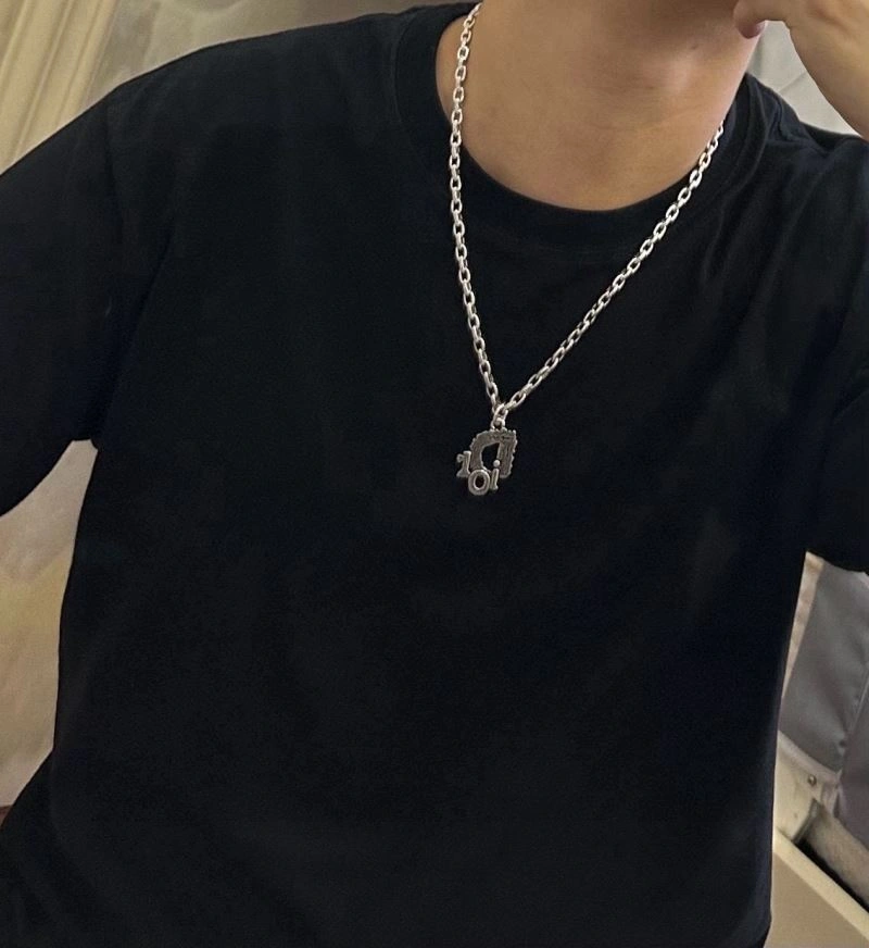 Breathable Christian Dior Necklaces 235191