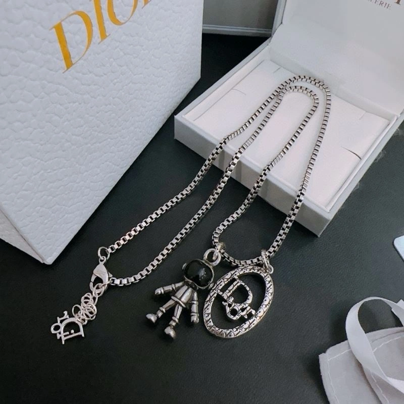 Thermal Christian Dior Necklaces 235199