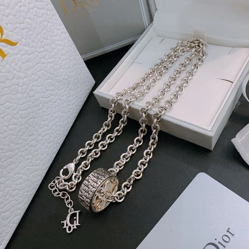 Christian Dior Necklaces Reliable 235193