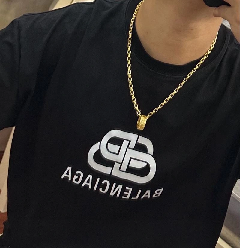 Christian Dior Necklaces Versatile 235269