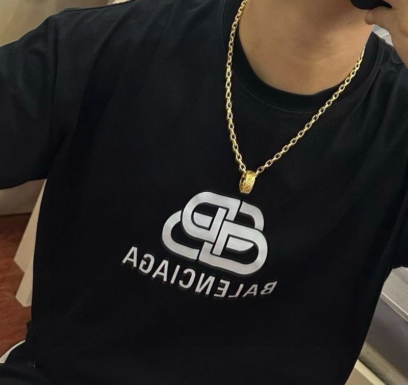 Christian Dior Necklaces Versatile 235269