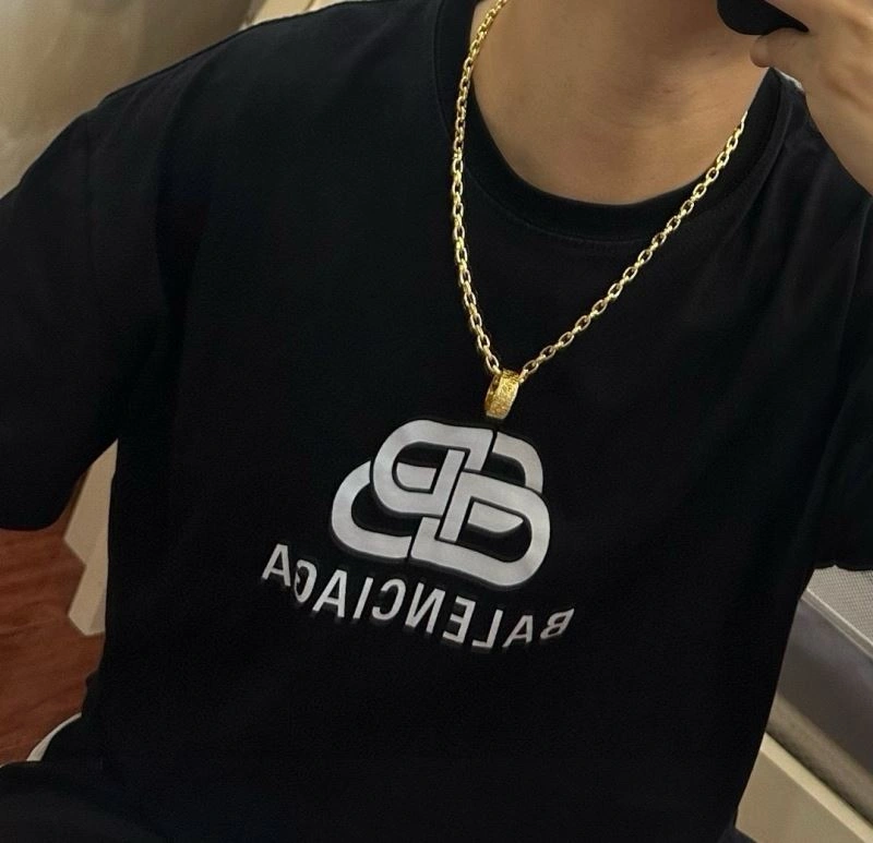 Christian Dior Necklaces Versatile 235269
