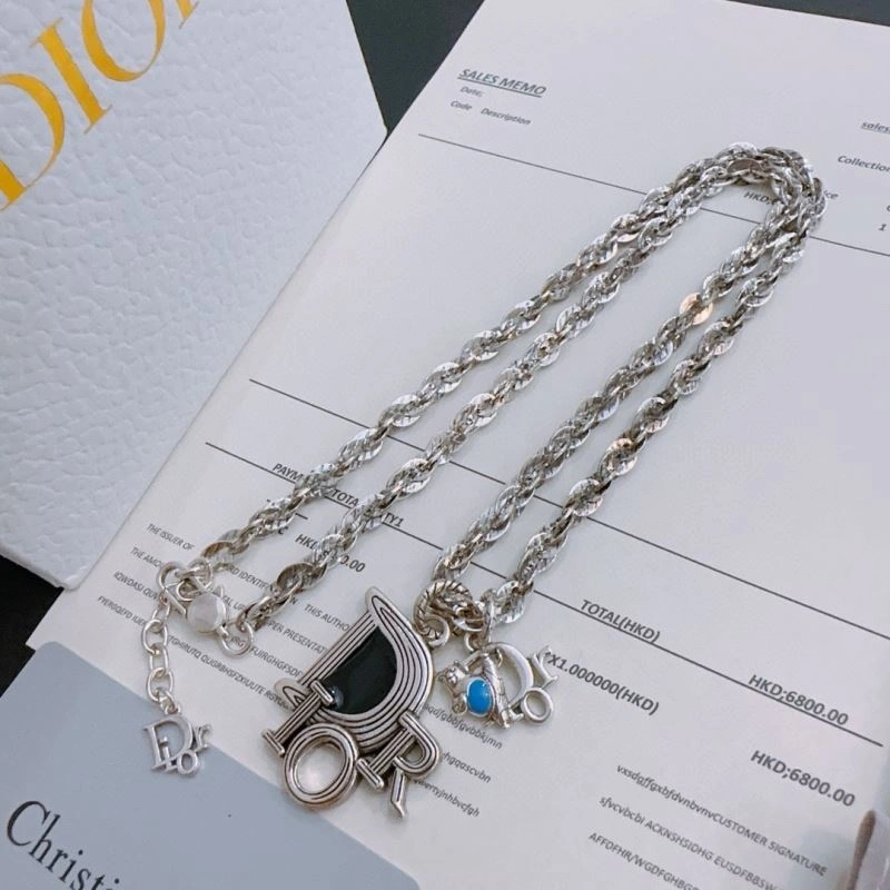 Fashionable Christian Dior Necklaces 235181