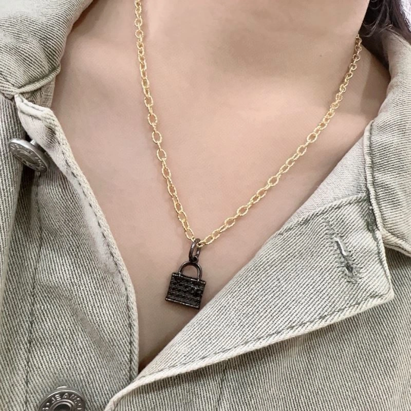 Christian Dior Necklaces Practical 234857