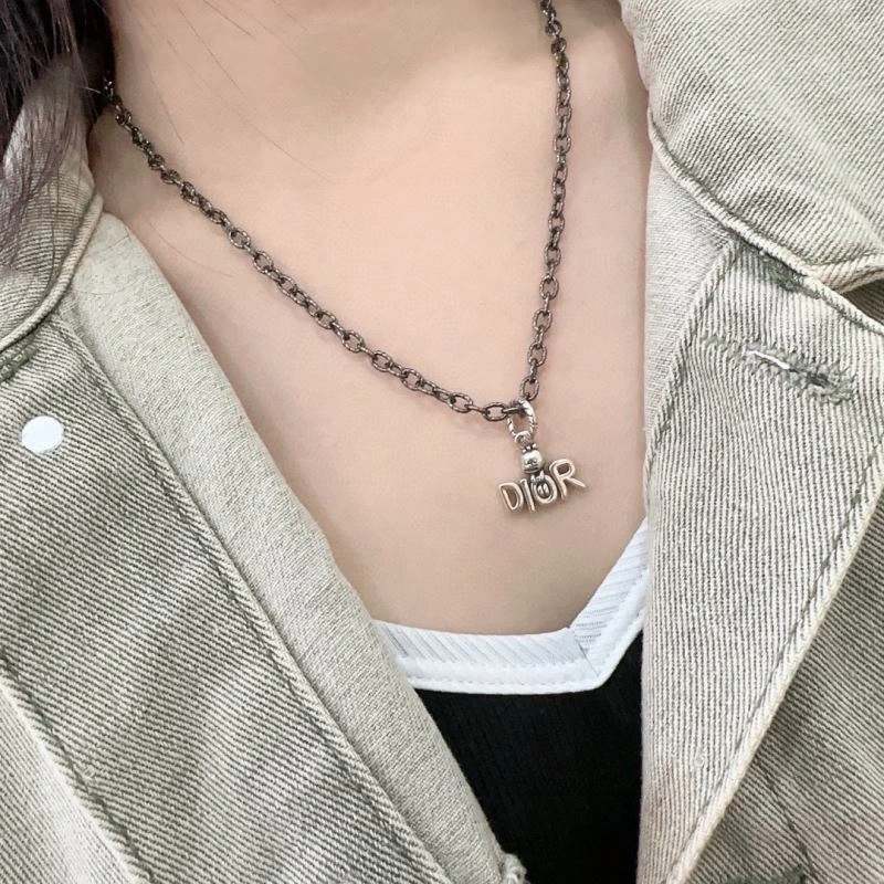 Packable Christian Dior Necklaces 234911
