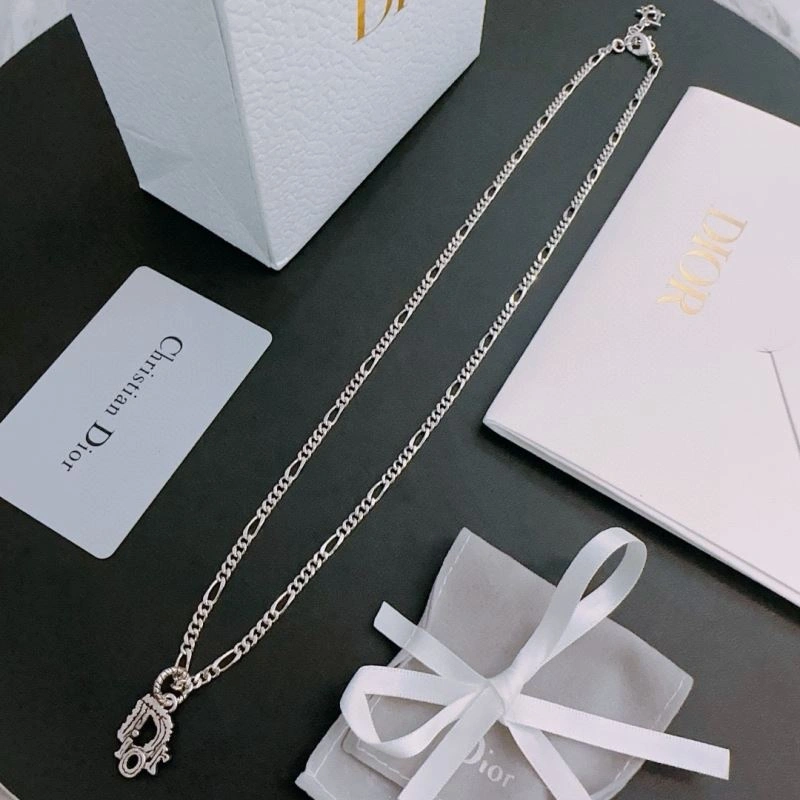 Cozy Christian Dior Necklaces 234842