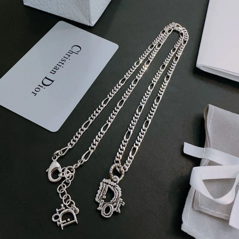 Cozy Christian Dior Necklaces 234842