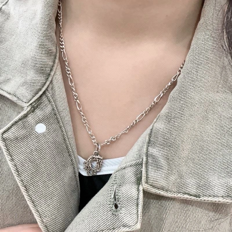 Cozy Christian Dior Necklaces 234842