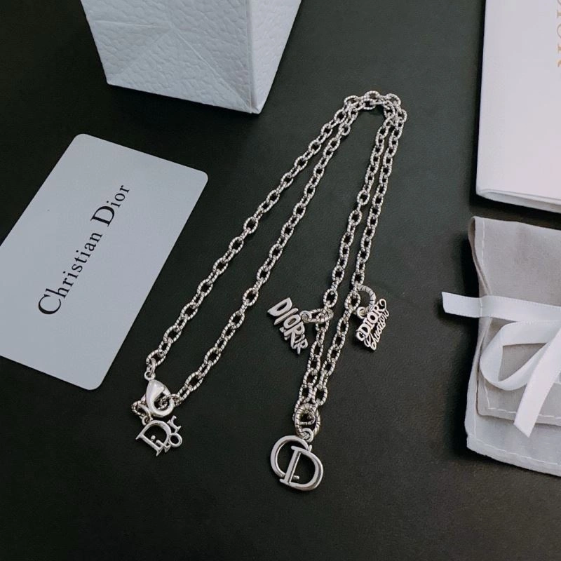 Christian Dior Necklaces Soft 234836