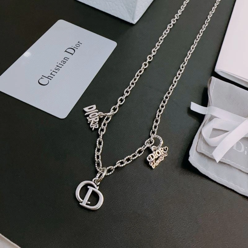 Christian Dior Necklaces Soft 234836