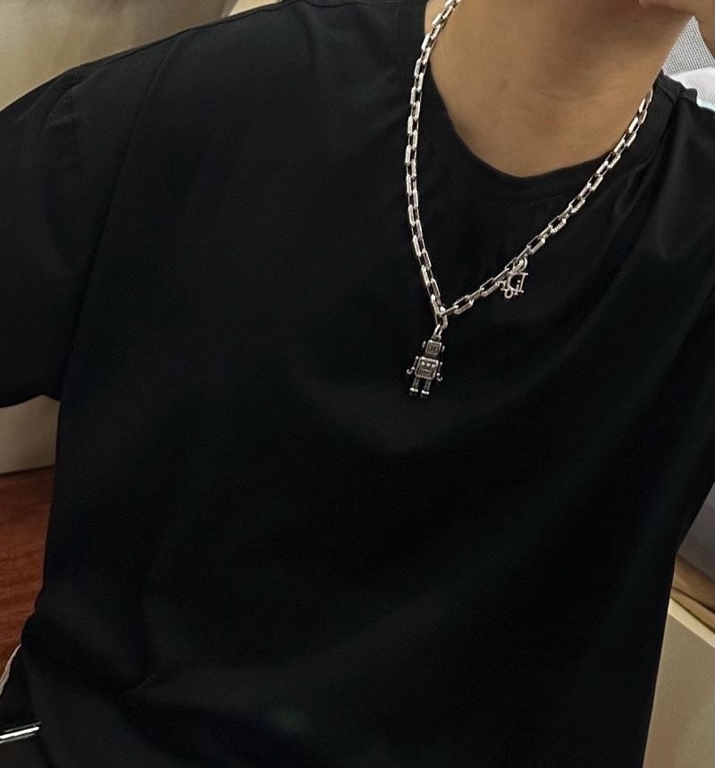Classic Christian Dior Necklaces 234834