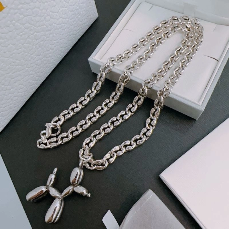 Christian Dior Necklaces Snug 234840