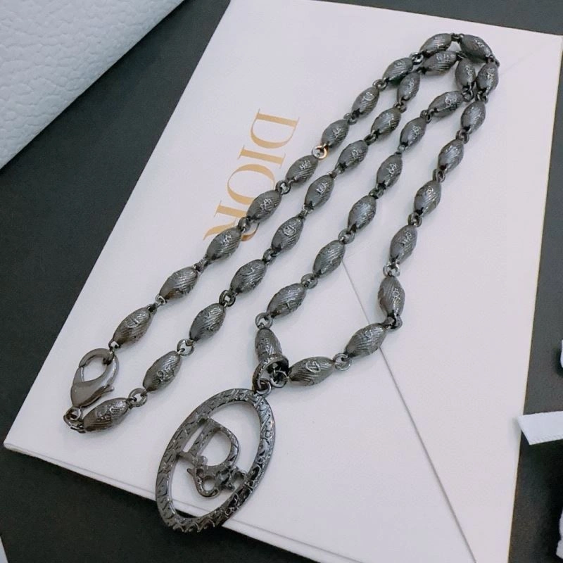 HighPerformance Christian Dior Necklaces 234847