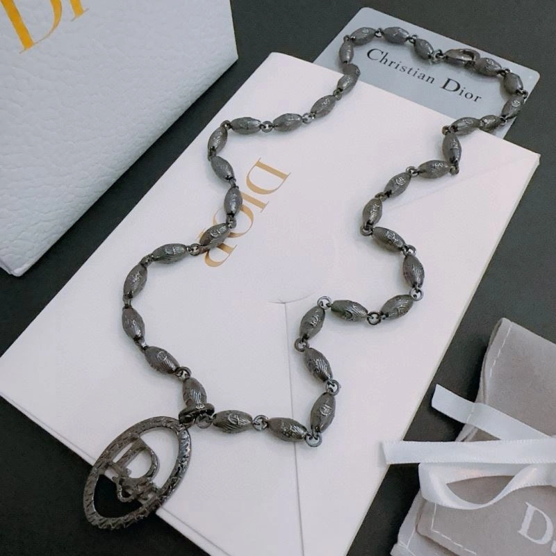 HighPerformance Christian Dior Necklaces 234847