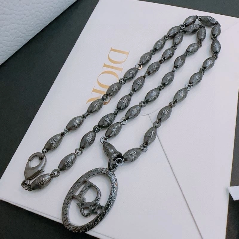 HighPerformance Christian Dior Necklaces 234847