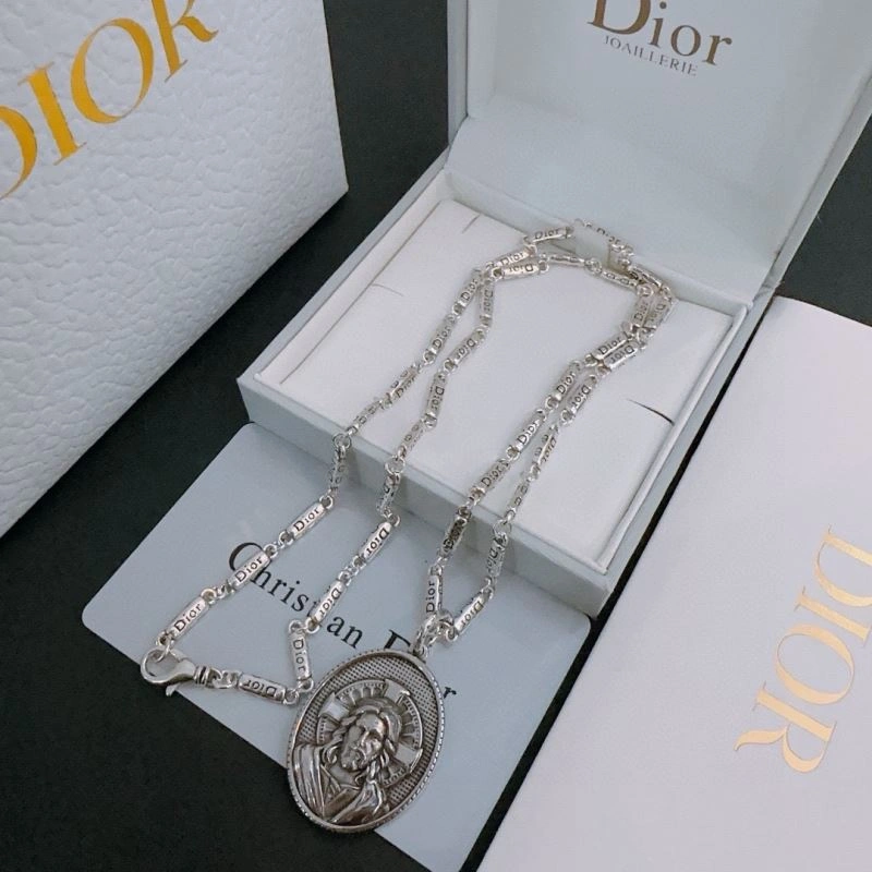 Unisex Christian Dior Necklaces 234832