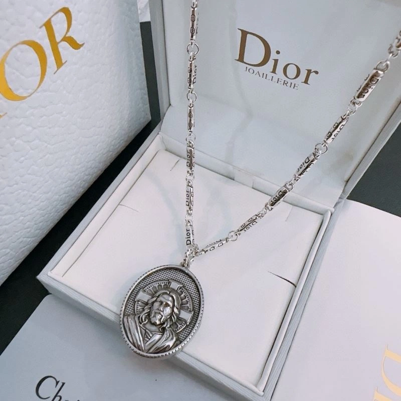Unisex Christian Dior Necklaces 234832