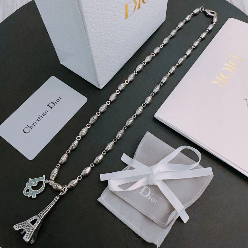 Breathable Christian Dior Necklaces 234845