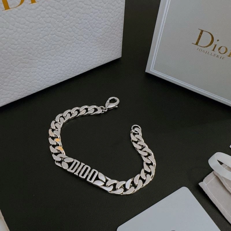 Christian Dior Necklaces Effortless 234849