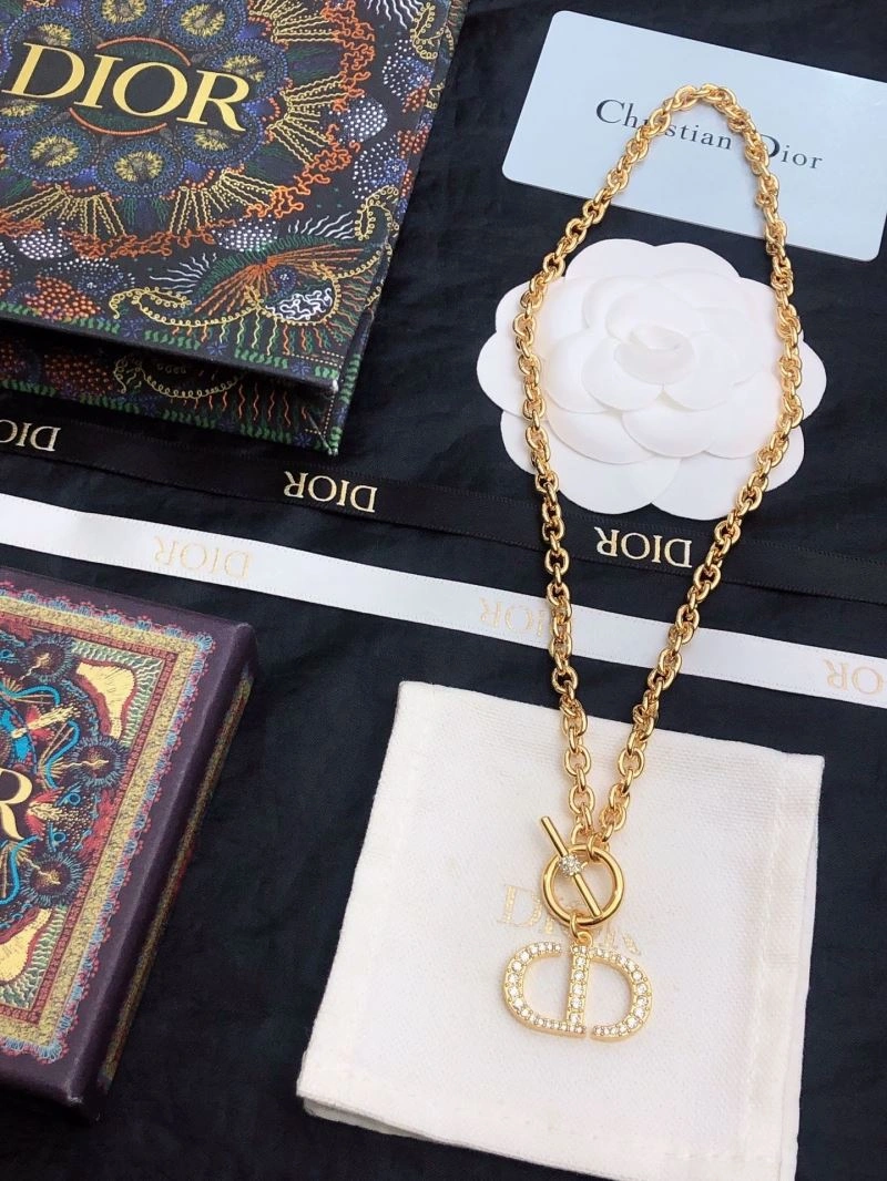 Christian Dior Necklaces UrbanStyle 234821