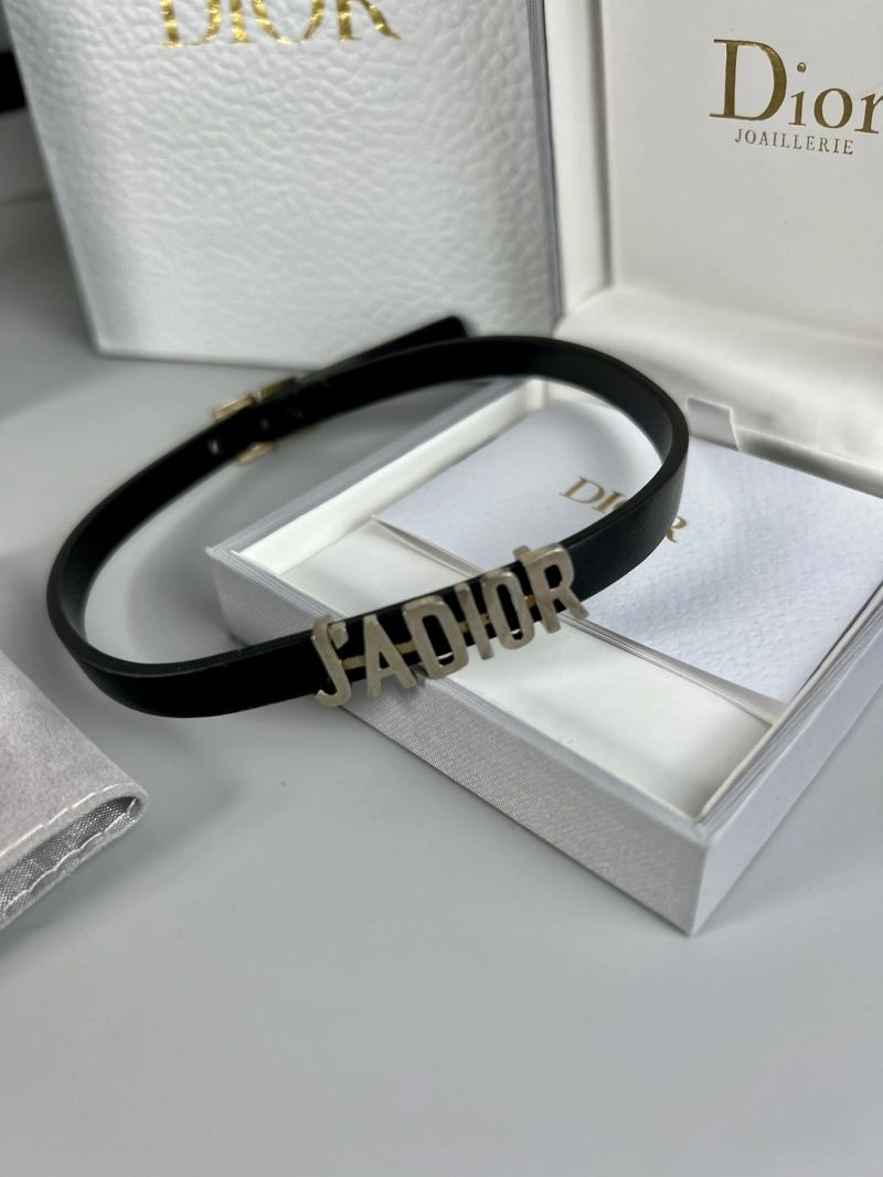 Christian Dior Necklaces Modern 234828