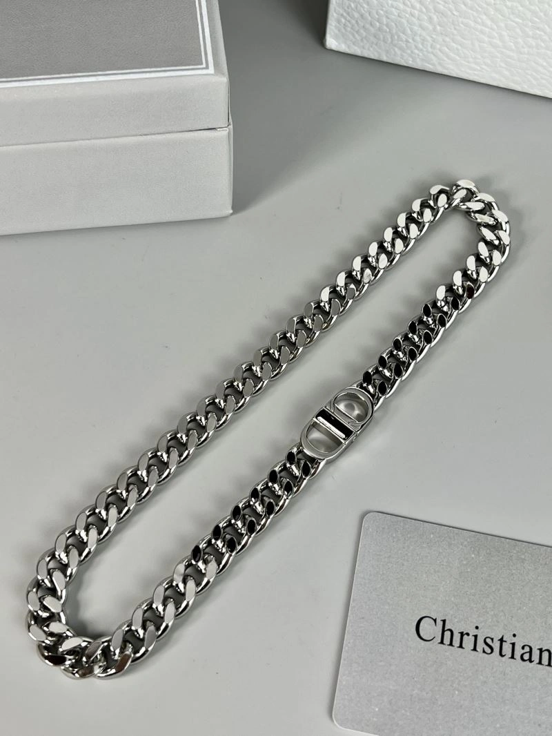 Christian Dior Necklaces Lightweight 234811