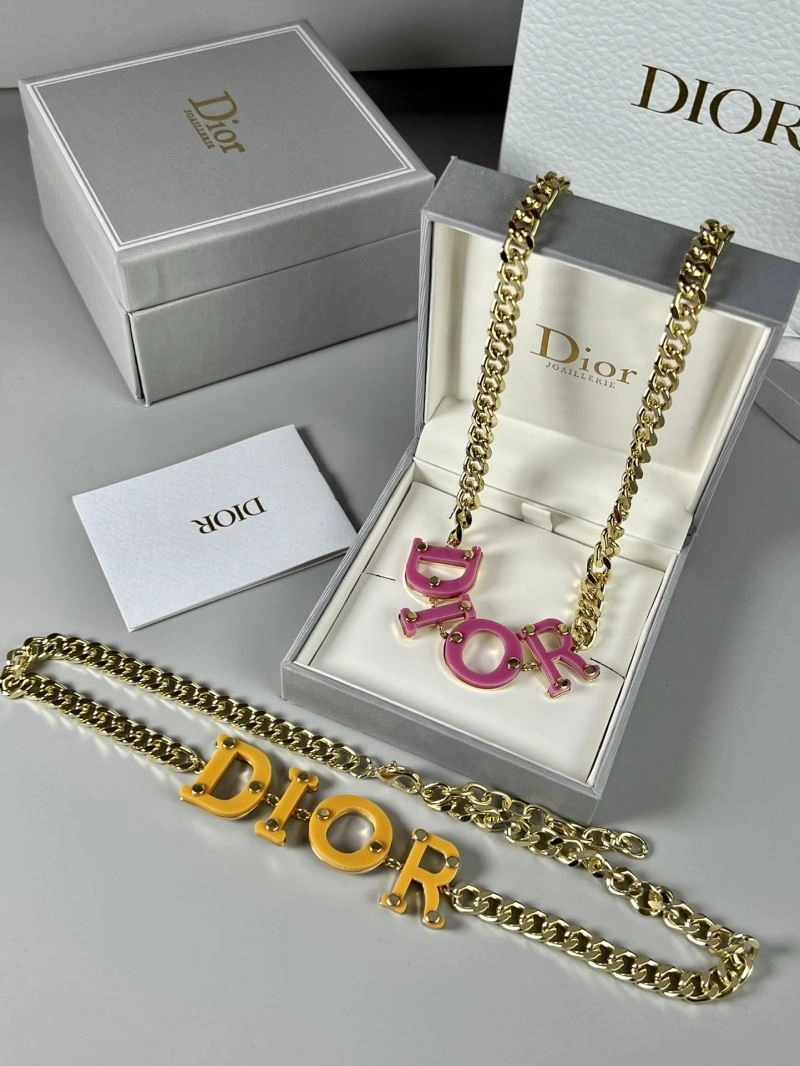Durable Christian Dior Necklaces 234820