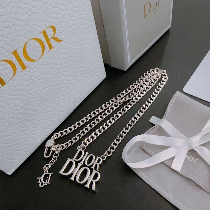 Christian Dior Necklaces Attractive 234812