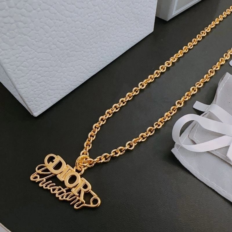 QuickDry Christian Dior Necklaces 234807