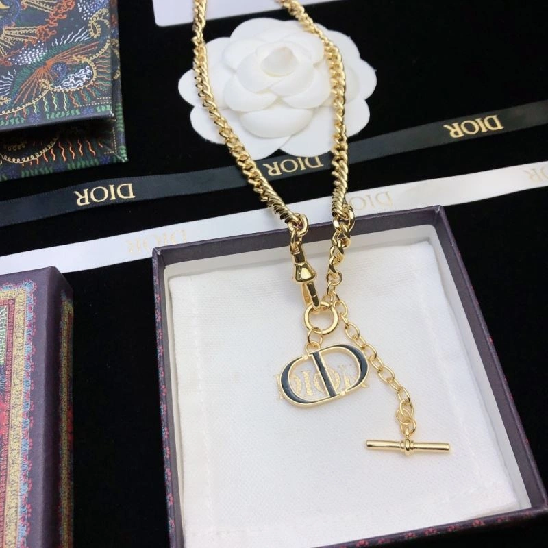 TravelReady Christian Dior Necklaces 234804